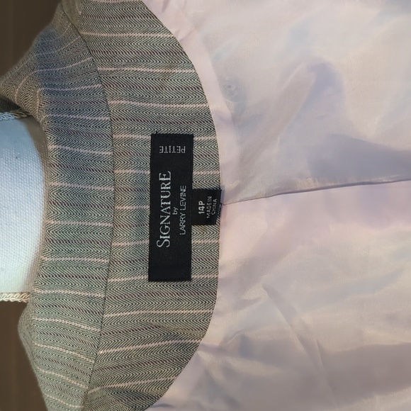 NWT ⭐ 3 Piece SIGNATURE Suit by Larry Levine Chic Gray Pinstripe - Picture 5 of 14